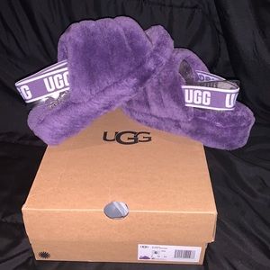 Authentic UGG slides/slippers